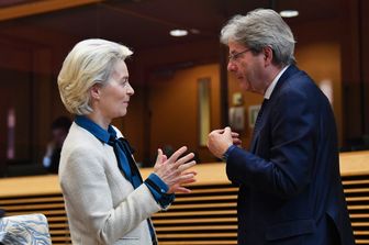 Ursula von Der Leyen e Paolo Gentiloni