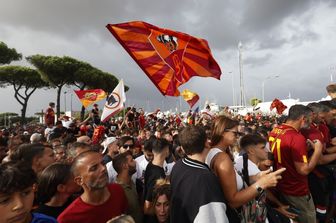 I tifosi della Roma a Ciampino per Lukaku