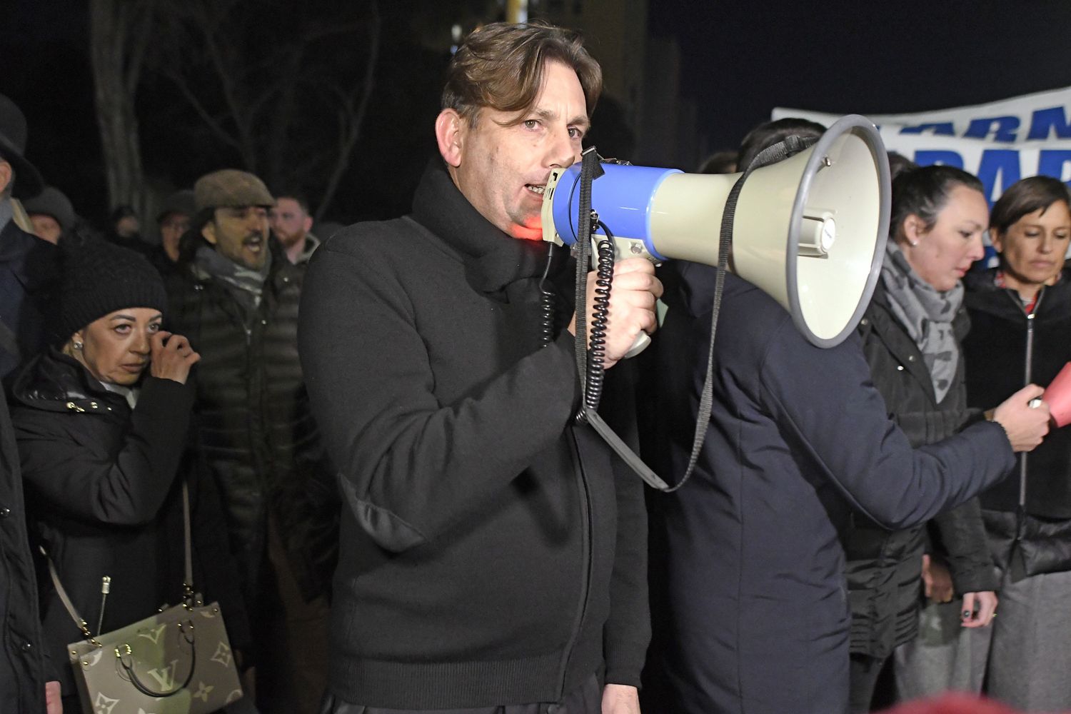 Don Coluccia durante una Marcia per la Legalit&agrave;