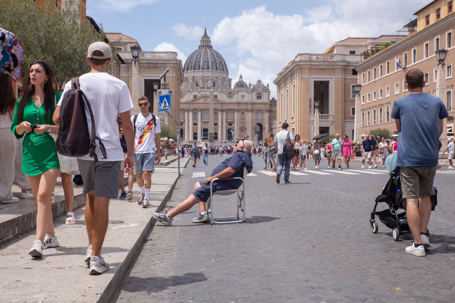 Turisti a San Pietro&nbsp;