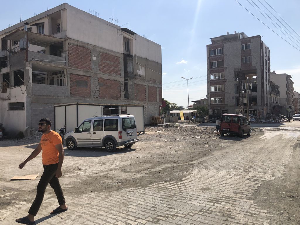 Un'area ripulita dalle macerie ad Antakya