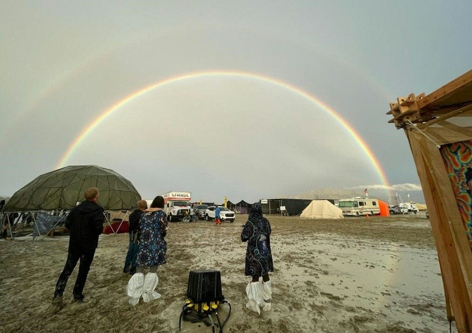 Il Burning Man devastato dalla pioggia