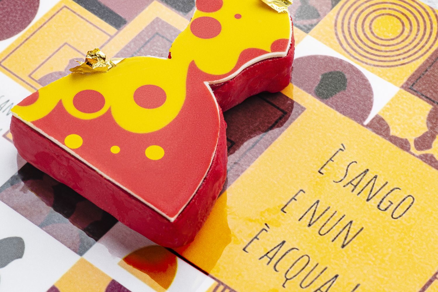 &Egrave; sango e nun &egrave; acqua di Angelo Mattia Tramontano&nbsp;