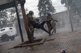 Commemorazione del golpe di Pinochet, tensioni a Santiago del Cile