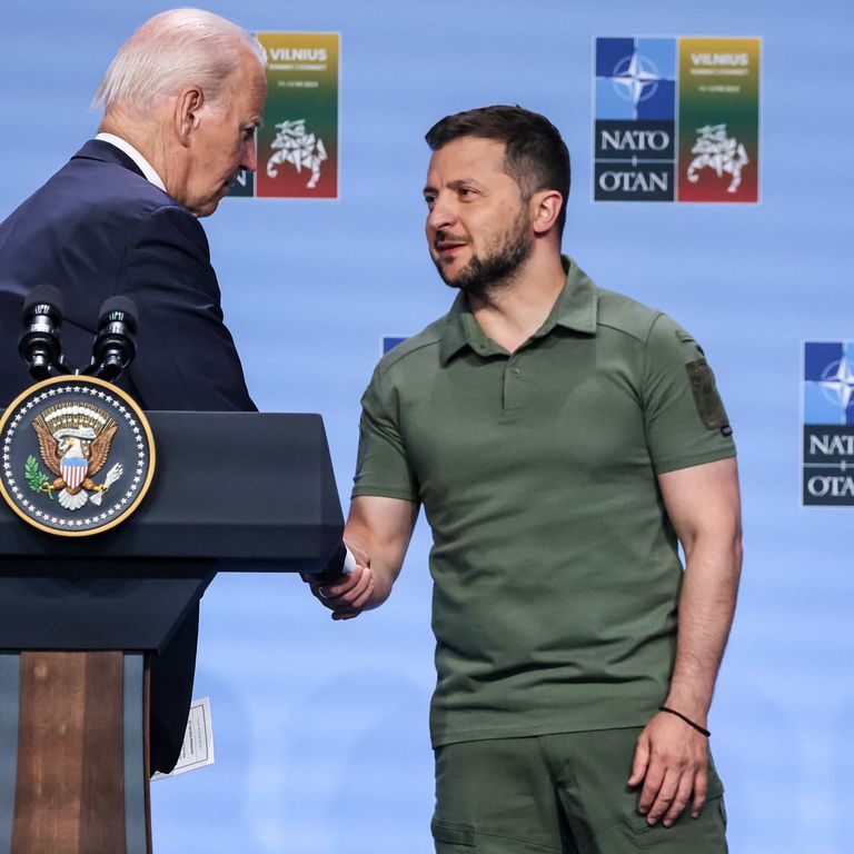 Biden e Zelensky