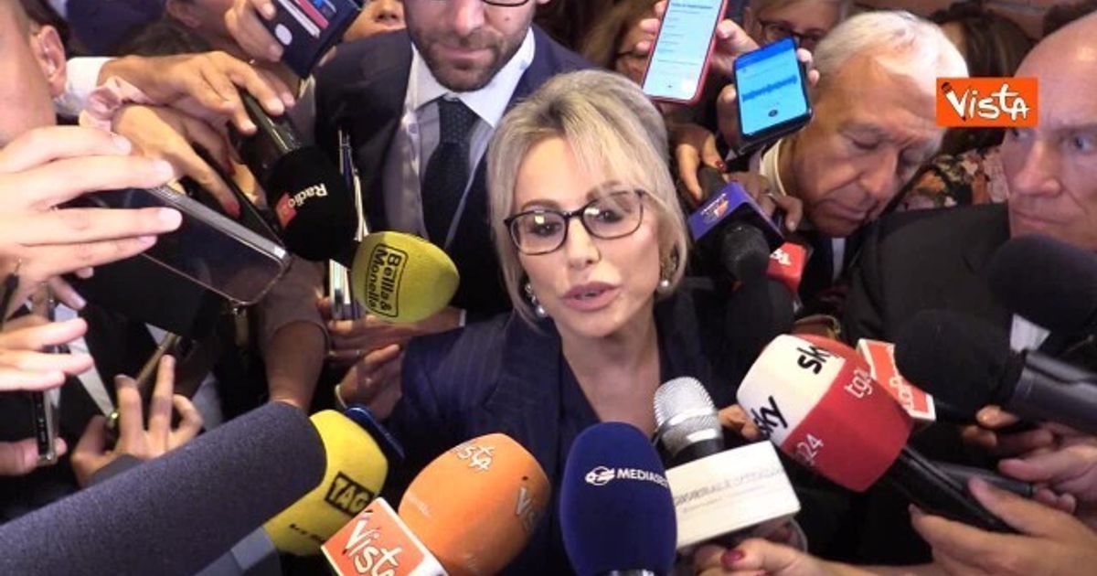 Marina Berlusconi: "Apprezzo molte misure del Governo, ma non sugli extraprofitti delle banche"