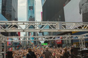 I Maneskin a Times Square