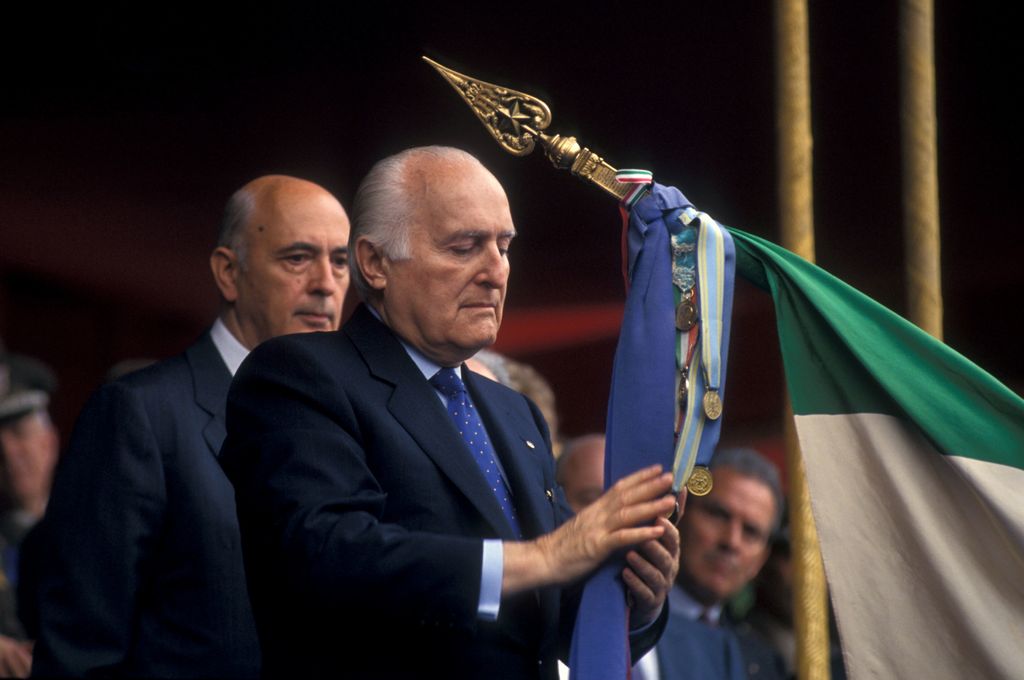 Da presidente della Camera, con il presidente della Repubblica Oscar Luigi Scalfaro