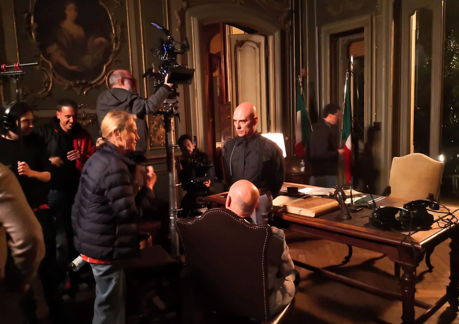La regista Anselma dell'Olio sul set di &quot;Enigma Rol&quot;&nbsp;