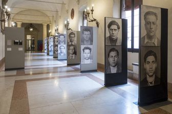 fascismo isola arrusi mostra fotografica omosessuali