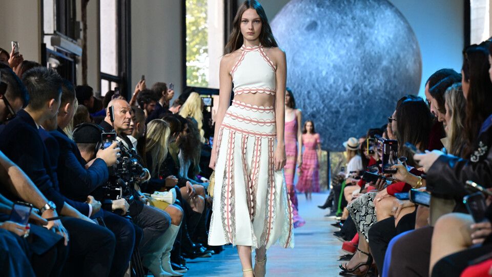 Paris Fashion Week: sfilata di Elie Saab &nbsp;