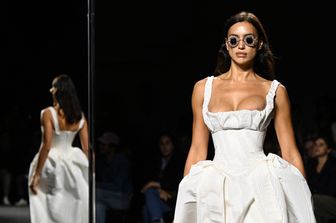 Paris Fashion Week: Irina Shayk sfila per Vivienne Westwood&nbsp;