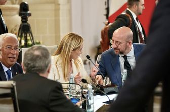 Giorgia Meloni e Charles Michel