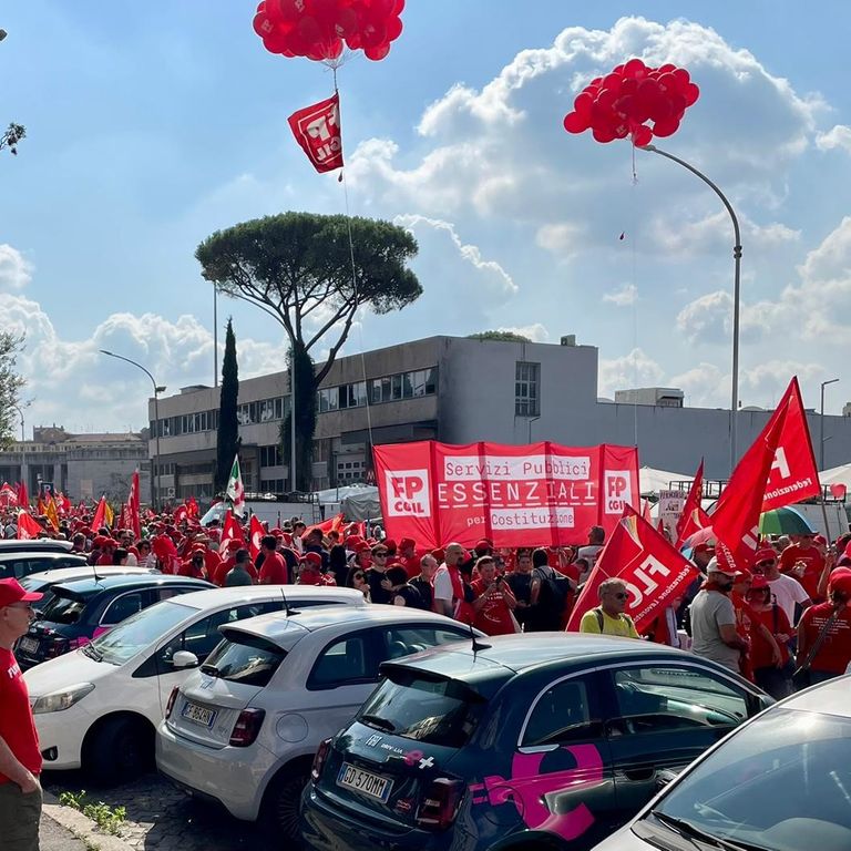 La manifestazione della Cgil a Roma