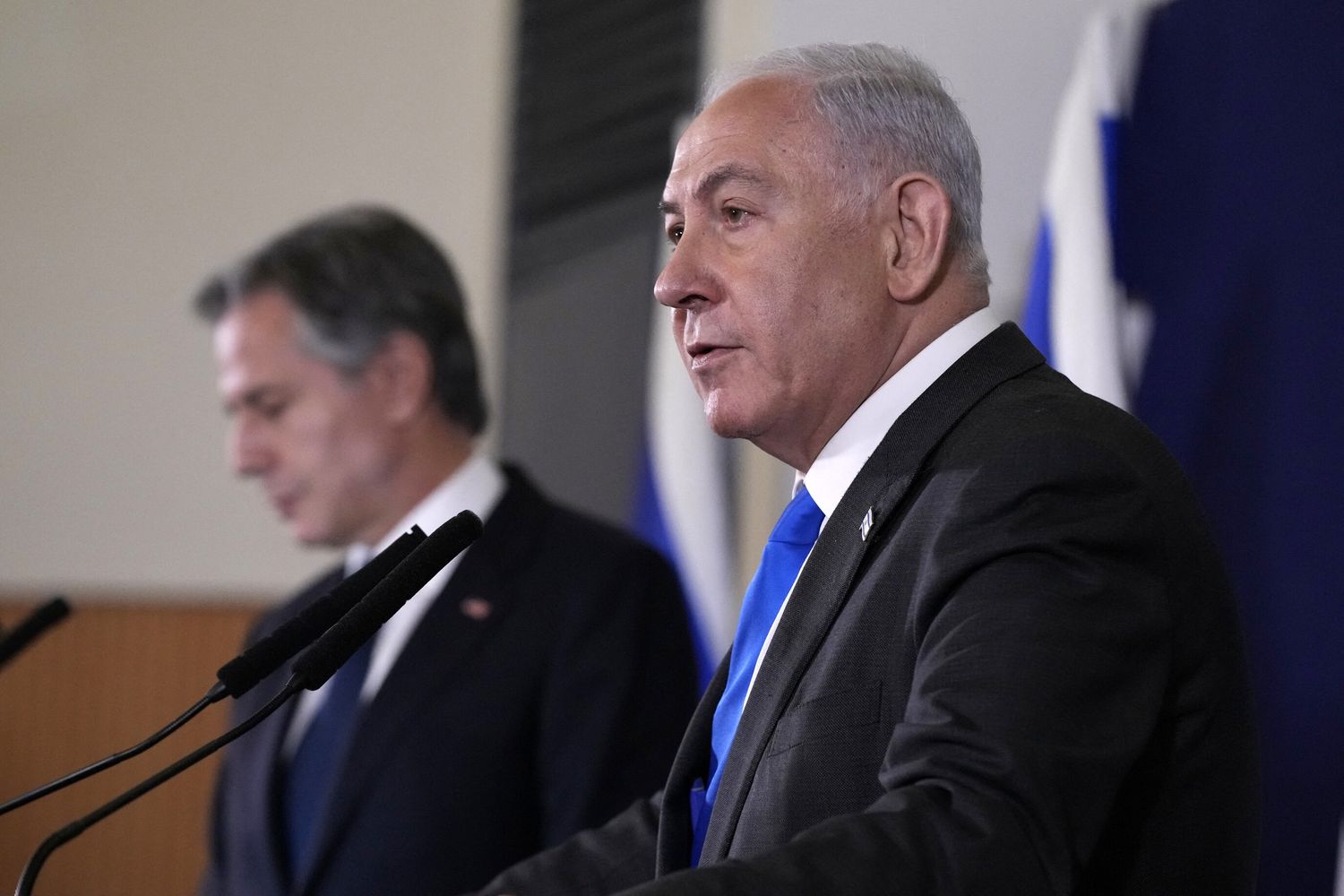 Il primo ministro israeliano Benjamin Netanyahu e il segretario di Stato Usa Antony Blinken&nbsp;