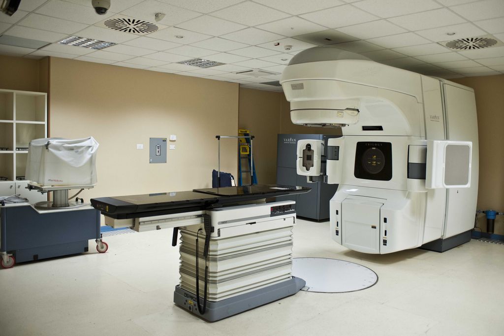 Macchinario per la radioterapia &nbsp;