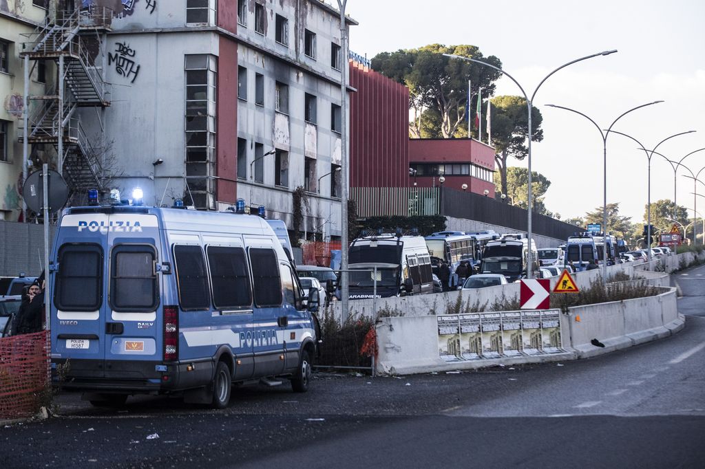 Sgombero dell'ex Penicillina