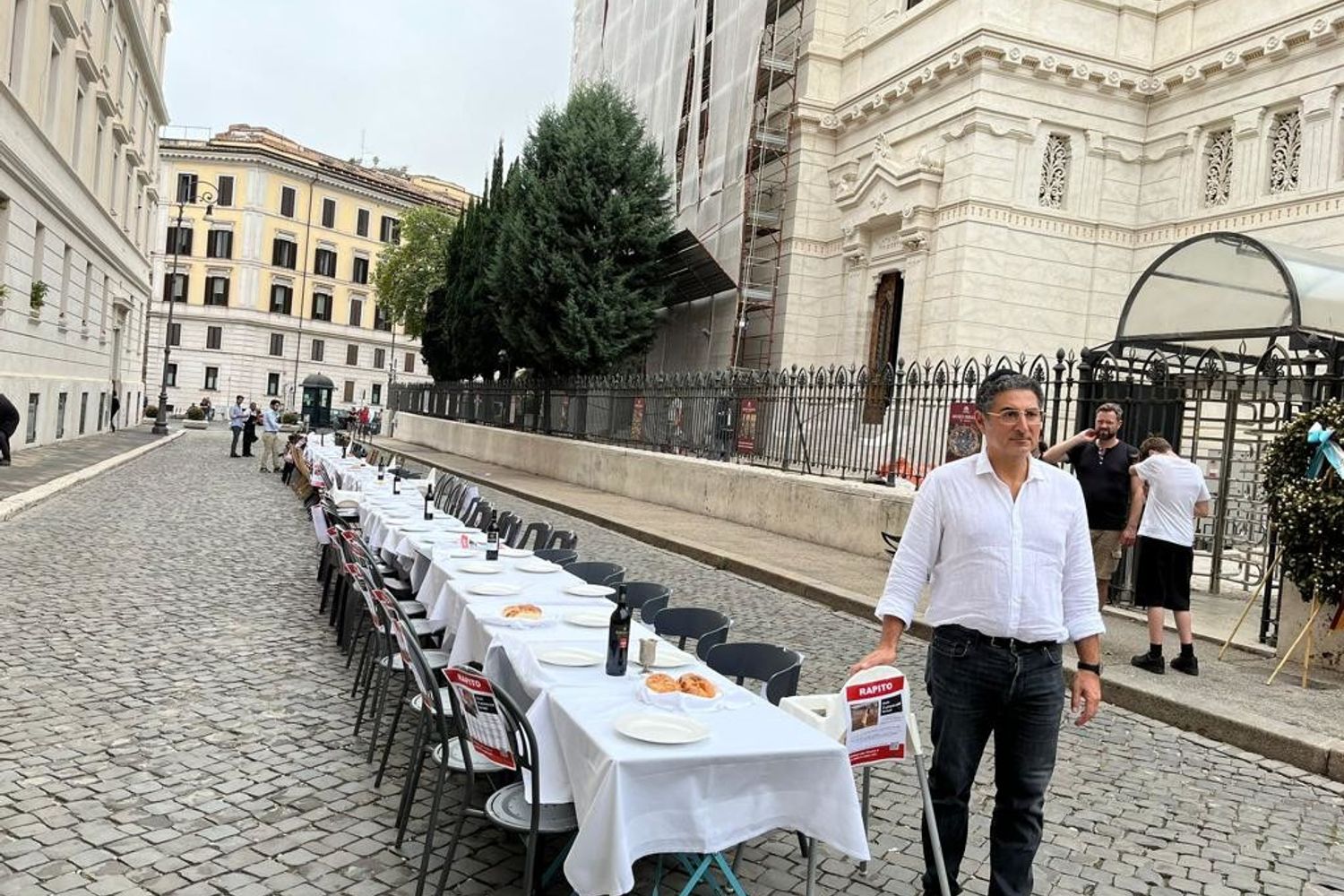 Tavolata al Ghetto di Roma per ricordare gli ostaggi detenuti da Hamas&nbsp;