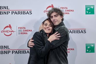 Michele riondino e Vanessa Scalera