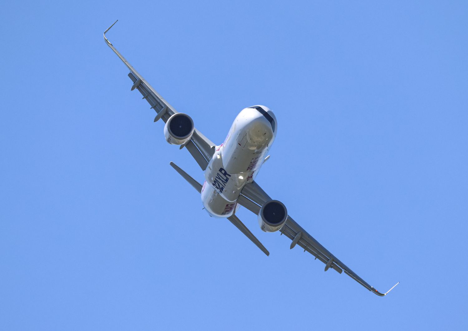 Un A321 in volo (immagine di repertorio)