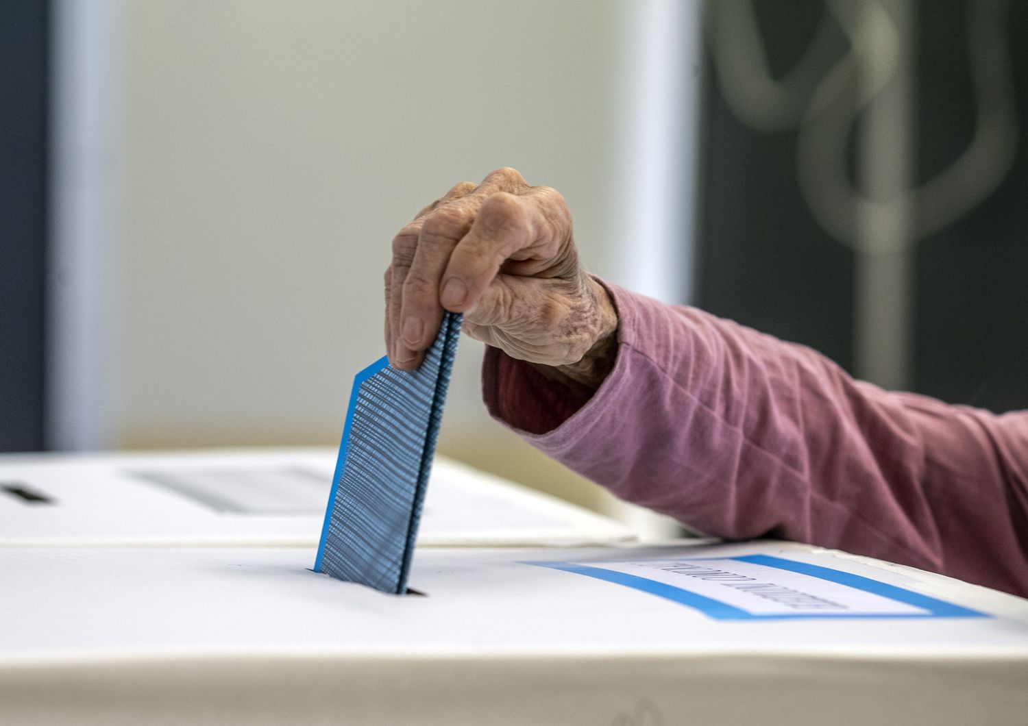 Elezioni comunali: operazioni di voto