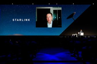 Elon Musk, Starlink