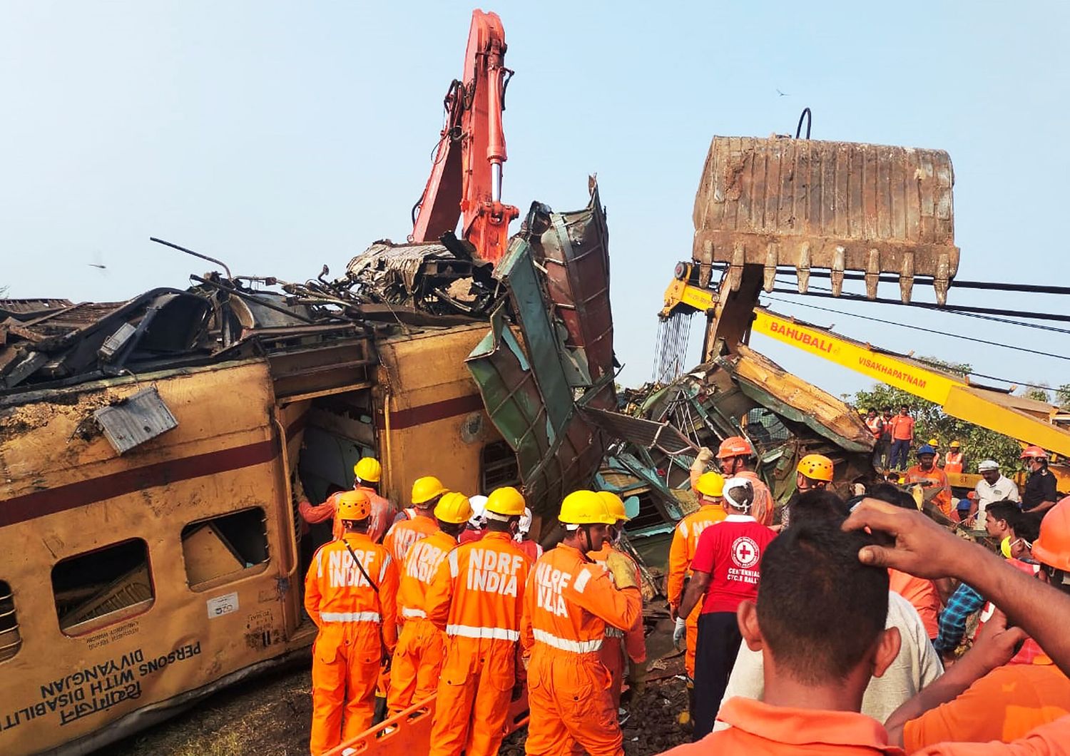 L'incidente ferroviario in Andhra Pradesh