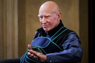 &nbsp;Sebastiao Salgado in conferenza stampa, Milano