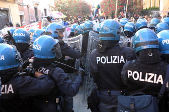 Carica polizia