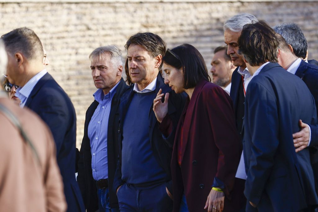 Giuseppe Conte alla manifestazione del Pd