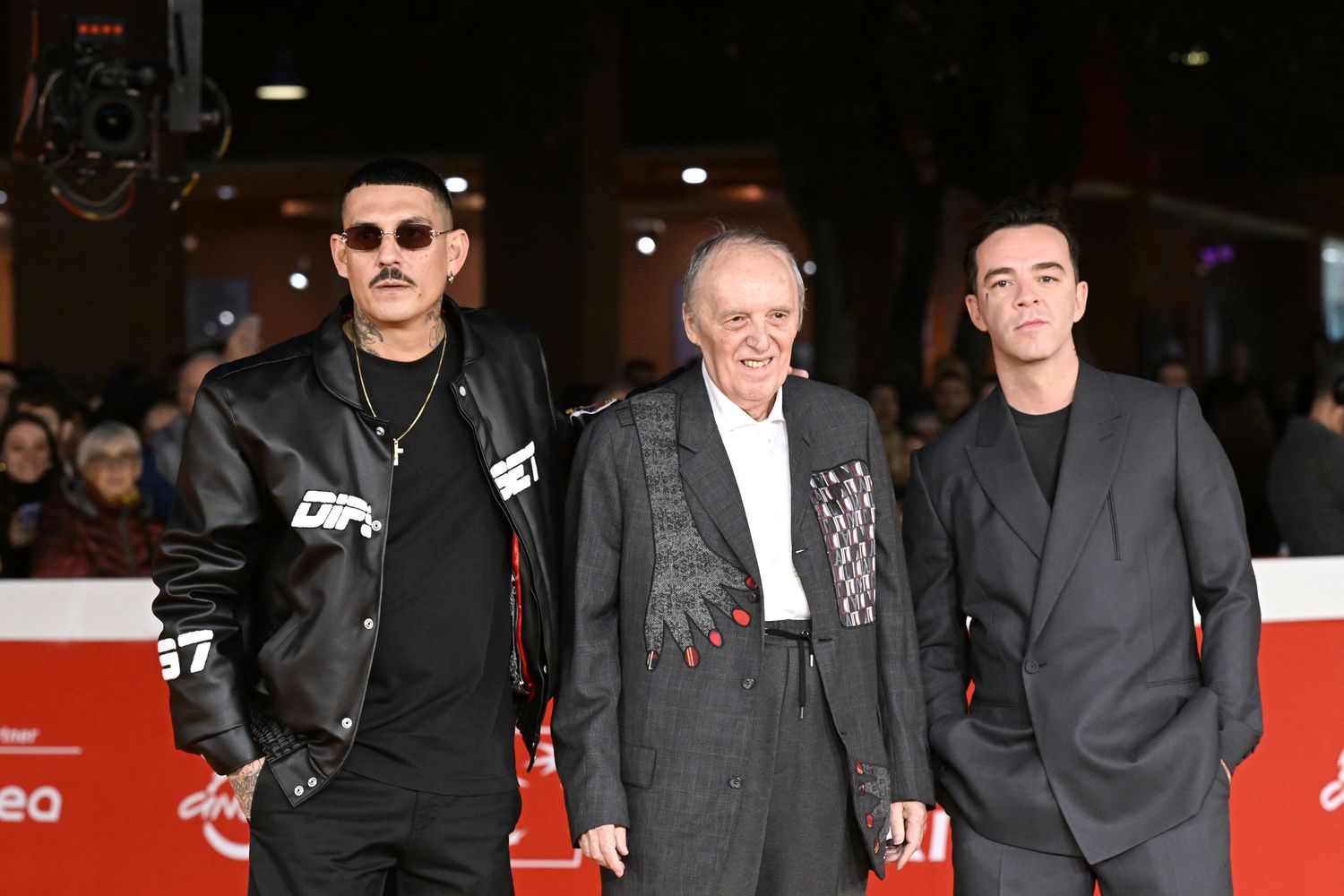 27/10/2023 Roma. Festa del Cinema di Roma, diciottesima edizione. Red Carpet del film cortometraggio CVLT. Nella foto il regista Dario Argento con Salmo e Noyz Narcos