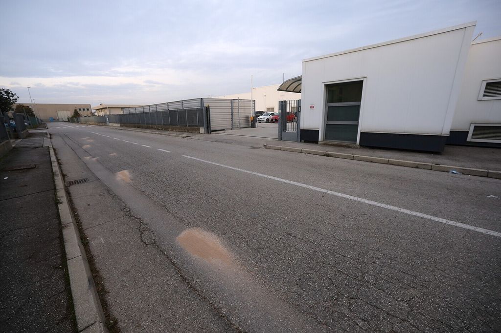 Foss&ograve;: nella zona industriale tracce di sangue rinvenute dai carabinieri sulle tracce della scomparsa di Giulia Cecchettin e Filippo Turetta&nbsp;