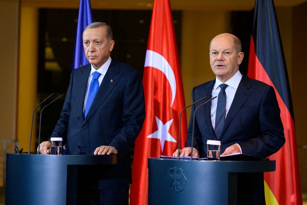 Erdogan in conferenza stampa con Scholz