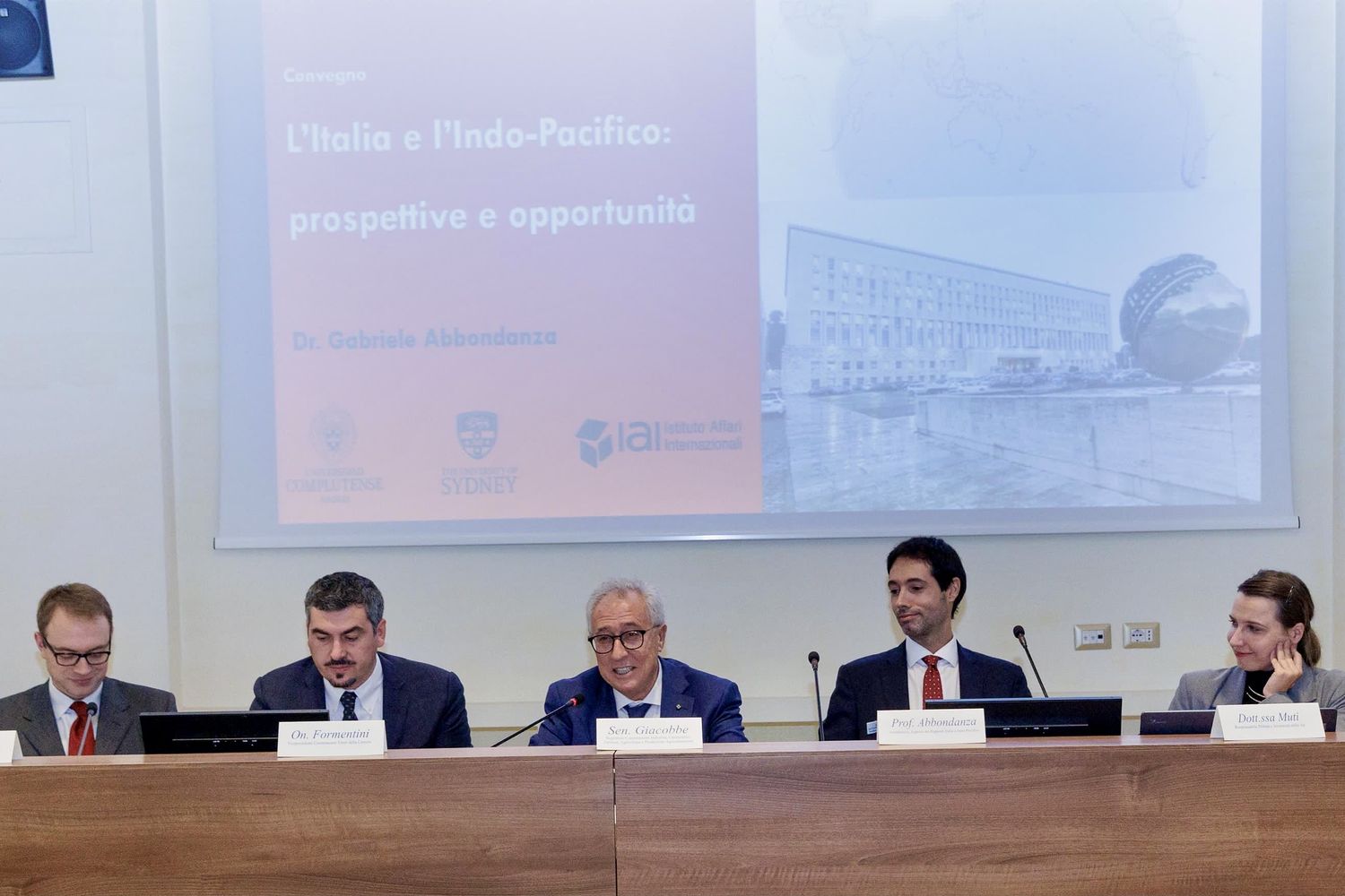 Relatori, Convegno, Sala dell'Istituto di SM in Aquiro