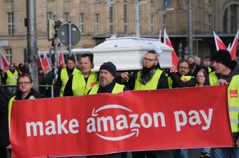 Protesta dei dipendenti Amazon in Sassonia (Germania)