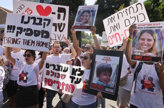 Parenti degli ostaggi nelle mani di Hamas, Tel-Aviv