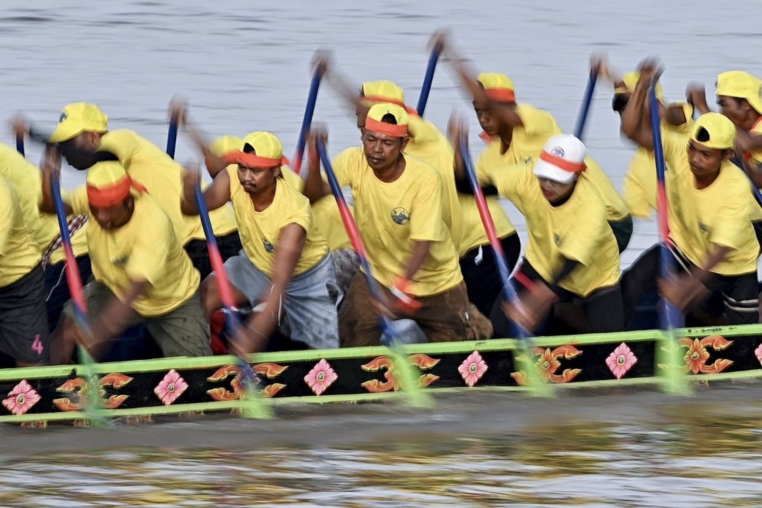 Una delle imbarcazioni impegnate nella Dragon Boat