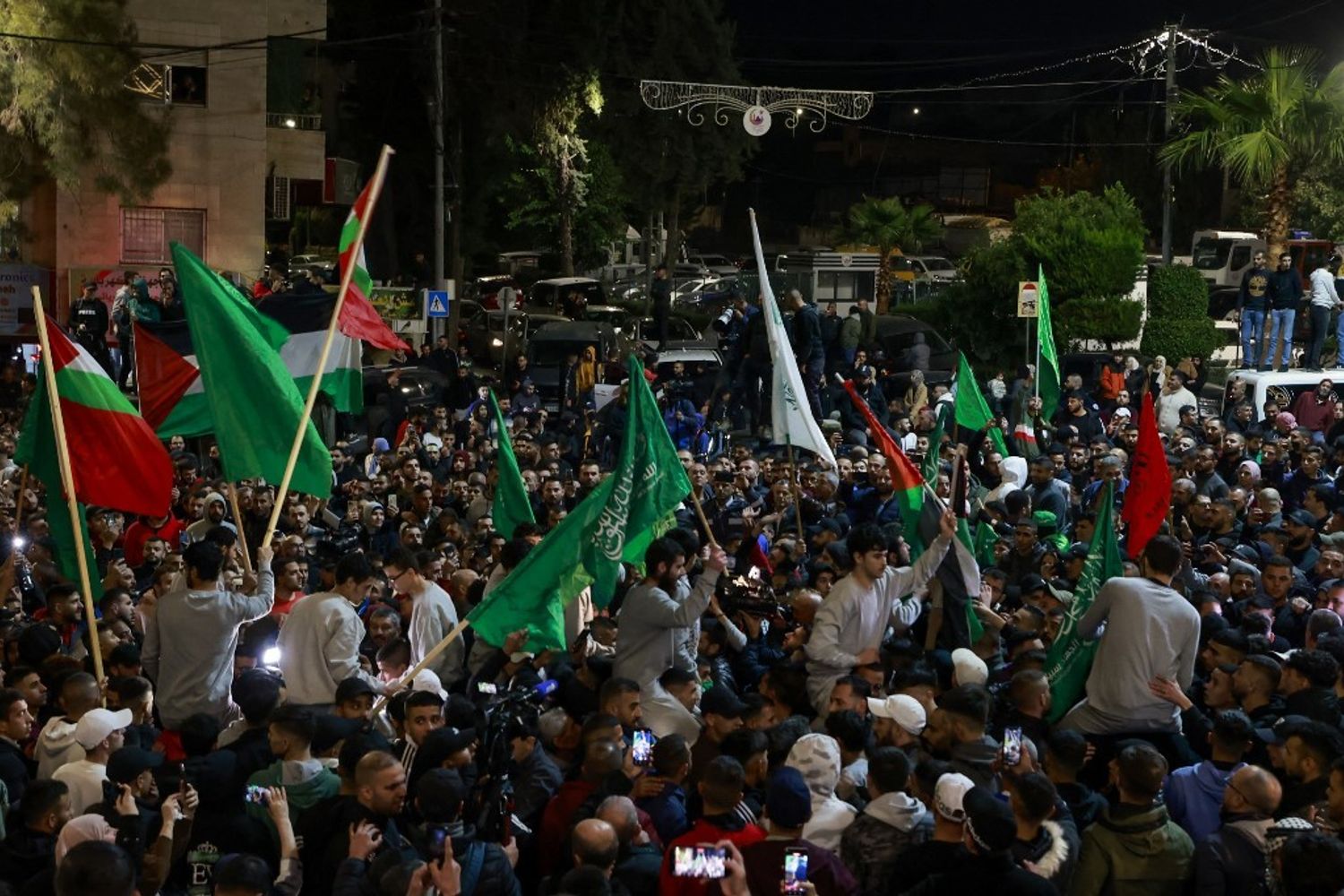 &nbsp;Prigionieri palestinesi liberati tra i manifestanti