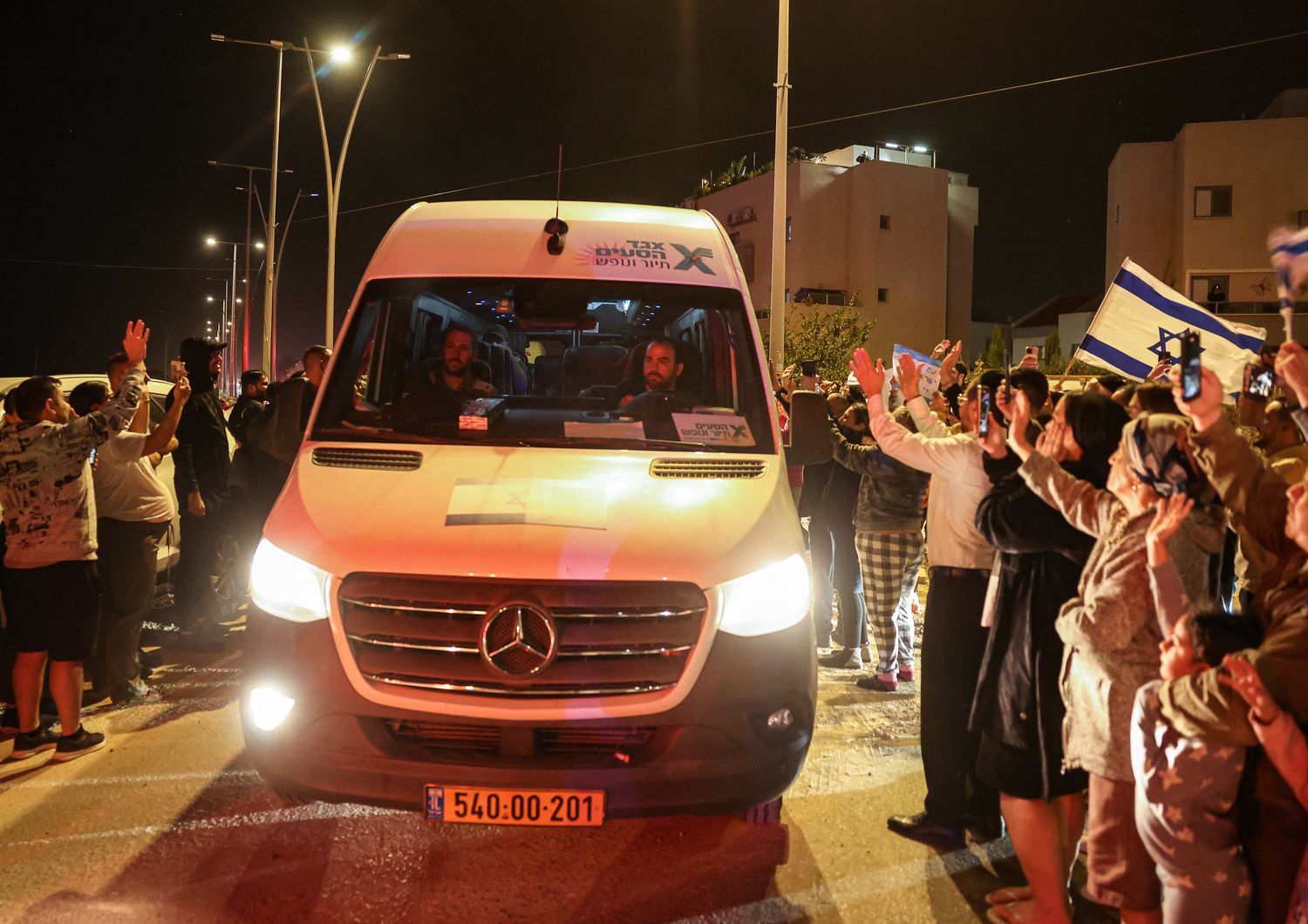 Il ritorno di un gruppo di ostaggi in Israele