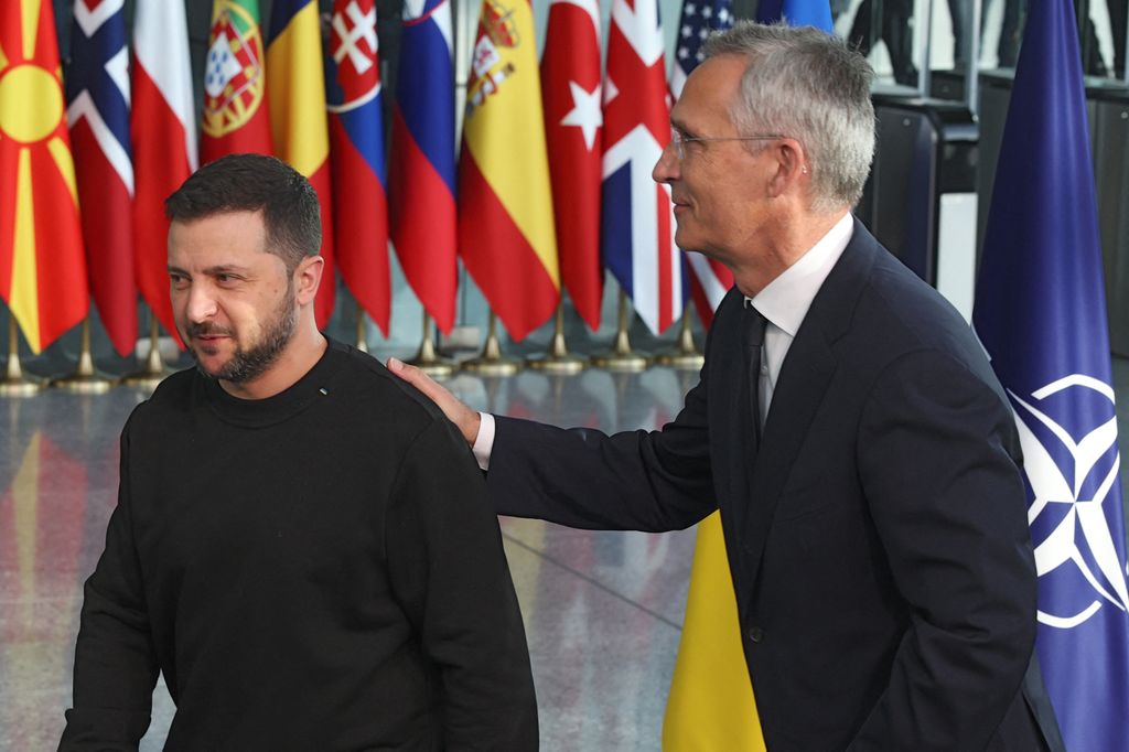 &nbsp;Zelensky e Stoltenberg