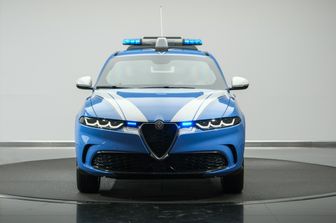 La nuova &quot;Pantera&quot; della Polizia Alfa Romeo Tonale