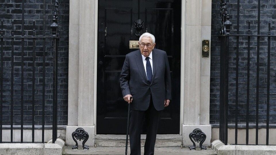 Henry Kissinger al numero 10 di Downing Street&nbsp;