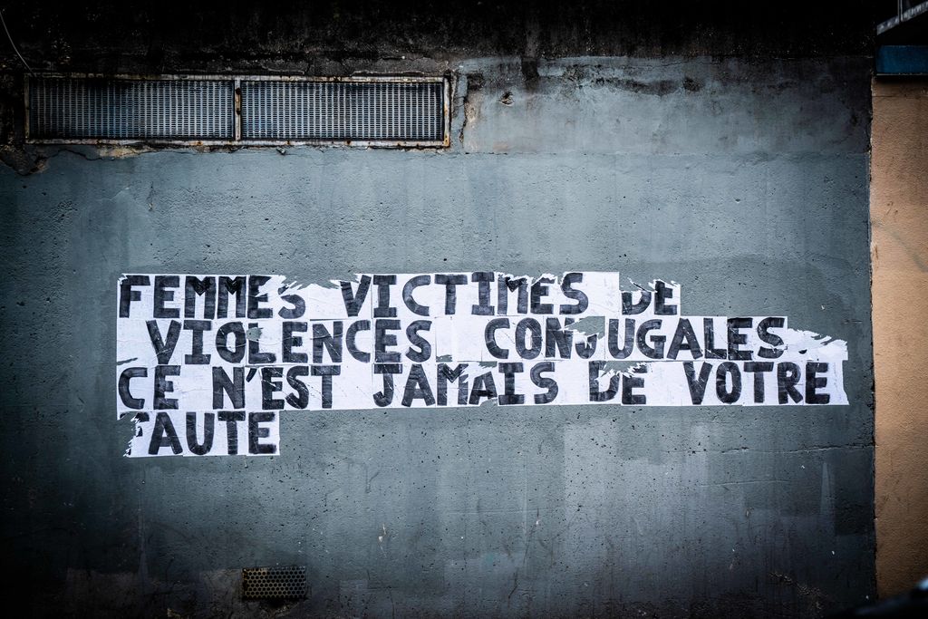 Vittime di violenza domestica, non &egrave; mai colpa vostra