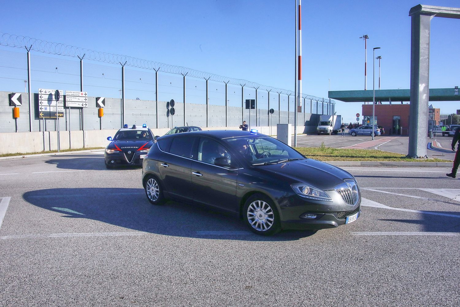 &nbsp;L'arrivo di Turetta all'aeroporto di venezia