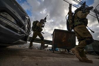 Soldati israeliani vicini alla Striscia di Gaza