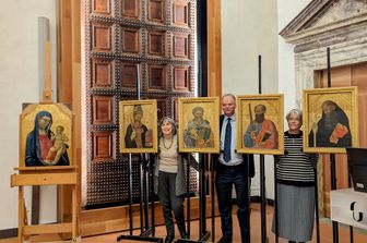 arte uffizi firenze ricomposti polittici medievali acquisto dipinti