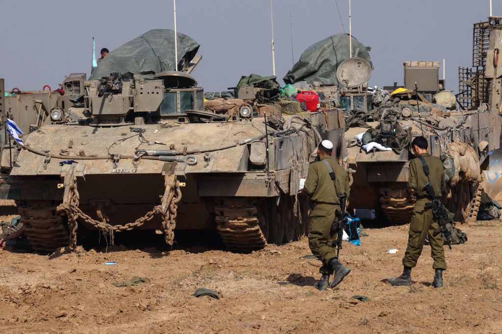 Truppe israeliane verso Gaza