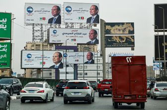 Manifesti elettorali per la rielezione di Al-Sisi