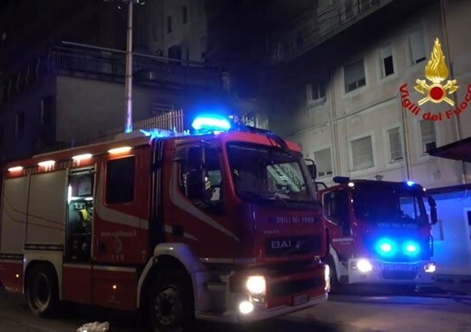 evacuato ospedale tivoli vasto incendio