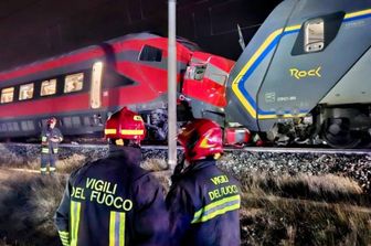 Scontro tra treni a Faenza